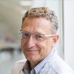 Dr. Andreas Weigend